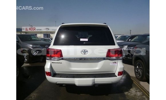 Buy Import Toyota Land Cruiser White Car in Import - Dubai in Bomi County Buy Import Toyota Land Cruiser White Car in Import - Dubai in Bomi County