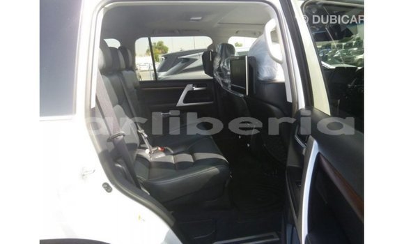 Buy Import Toyota Land Cruiser White Car in Import - Dubai in Bomi County Buy Import Toyota Land Cruiser White Car in Import - Dubai in Bomi County