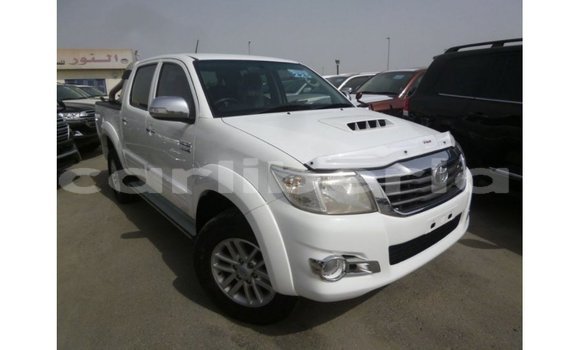 Buy Import Toyota Hilux White Car in Import - Dubai in Bomi County Buy Import Toyota Hilux White Car in Import - Dubai in Bomi County