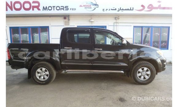 Buy Import Toyota Hilux Black Car in Import - Dubai in Bomi County Buy Import Toyota Hilux Black Car in Import - Dubai in Bomi County