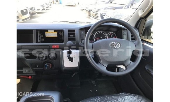 Buy Import Toyota Hiace White Car in Import - Dubai in Bomi County Buy Import Toyota Hiace White Car in Import - Dubai in Bomi County