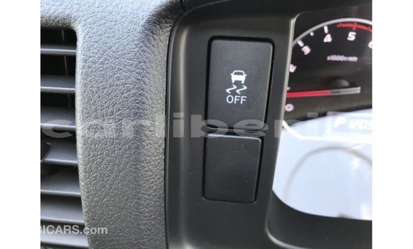 Buy Import Toyota Hiace White Car in Import - Dubai in Bomi County Buy Import Toyota Hiace White Car in Import - Dubai in Bomi County