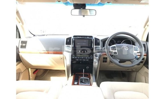Buy Import Toyota Land Cruiser Black Car in Import - Dubai in Bomi County Buy Import Toyota Land Cruiser Black Car in Import - Dubai in Bomi County