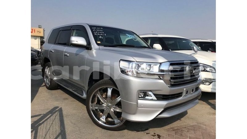 Big with watermark toyota land cruiser bomi county import dubai 2963
