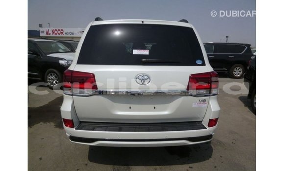 Buy Import Toyota Land Cruiser White Car in Import - Dubai in Bomi County Buy Import Toyota Land Cruiser White Car in Import - Dubai in Bomi County