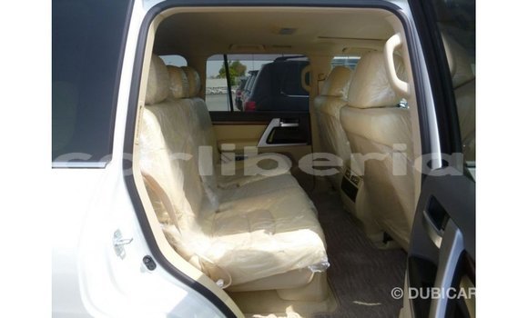 Buy Import Toyota Land Cruiser White Car in Import - Dubai in Bomi County Buy Import Toyota Land Cruiser White Car in Import - Dubai in Bomi County