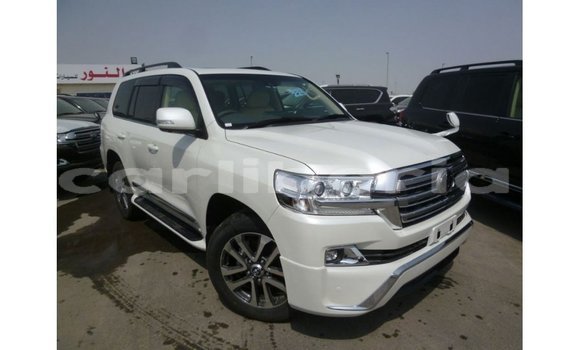 Buy Import Toyota Land Cruiser White Car in Import - Dubai in Bomi County Buy Import Toyota Land Cruiser White Car in Import - Dubai in Bomi County