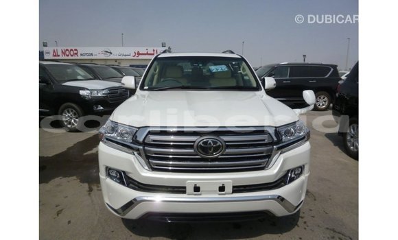 Buy Import Toyota Land Cruiser White Car in Import - Dubai in Bomi County Buy Import Toyota Land Cruiser White Car in Import - Dubai in Bomi County