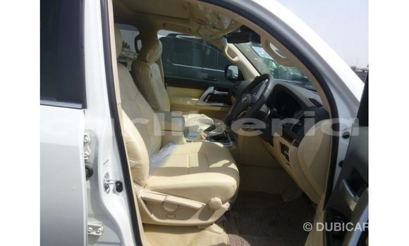 Buy Import Toyota Land Cruiser White Car in Import - Dubai in Bomi County Buy Import Toyota Land Cruiser White Car in Import - Dubai in Bomi County