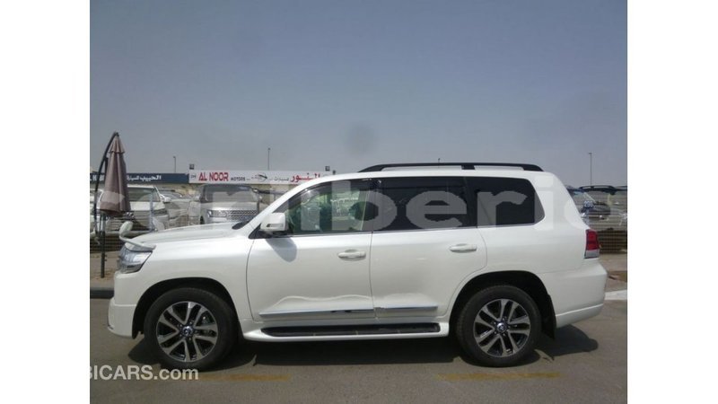 Big with watermark toyota land cruiser bomi county import dubai 2969