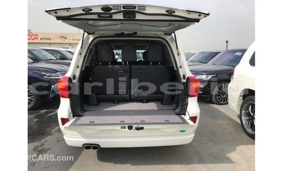 Buy Import Toyota Land Cruiser White Car in Import - Dubai in Bomi County Buy Import Toyota Land Cruiser White Car in Import - Dubai in Bomi County