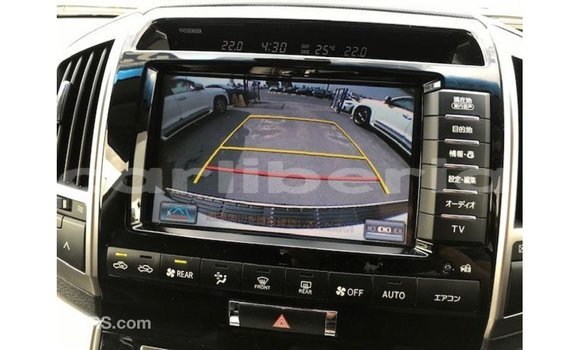 Buy Import Toyota Land Cruiser White Car in Import - Dubai in Bomi County Buy Import Toyota Land Cruiser White Car in Import - Dubai in Bomi County