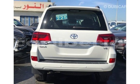 Buy Import Toyota Land Cruiser White Car in Import - Dubai in Bomi County Buy Import Toyota Land Cruiser White Car in Import - Dubai in Bomi County