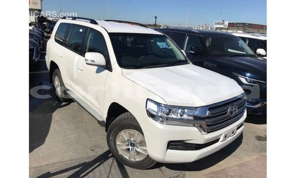 Buy Import Toyota Land Cruiser White Car in Import - Dubai in Bomi County Buy Import Toyota Land Cruiser White Car in Import - Dubai in Bomi County