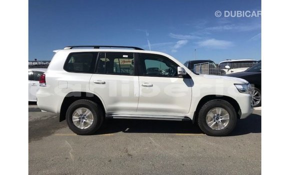 Buy Import Toyota Land Cruiser White Car in Import - Dubai in Bomi County Buy Import Toyota Land Cruiser White Car in Import - Dubai in Bomi County