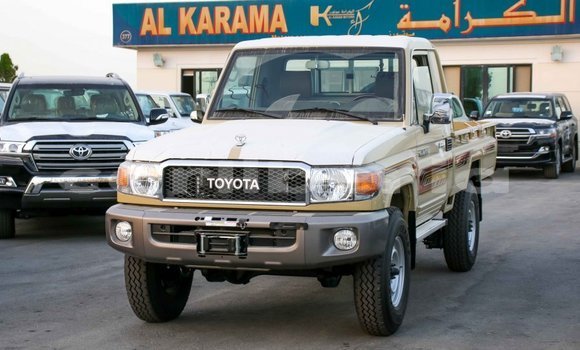 Buy Import Toyota Land Cruiser Beige Car in Import - Dubai in Bomi County Buy Import Toyota Land Cruiser Beige Car in Import - Dubai in Bomi County