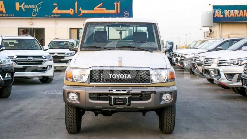 Big with watermark toyota land cruiser bomi county import dubai 2983