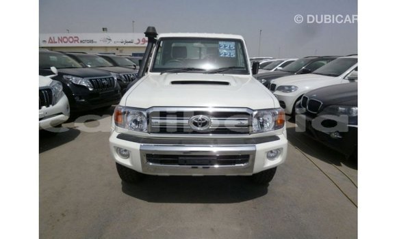 Buy Import Toyota Land Cruiser White Car in Import - Dubai in Bomi County Buy Import Toyota Land Cruiser White Car in Import - Dubai in Bomi County