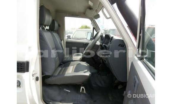 Buy Import Toyota Land Cruiser White Car in Import - Dubai in Bomi County Buy Import Toyota Land Cruiser White Car in Import - Dubai in Bomi County