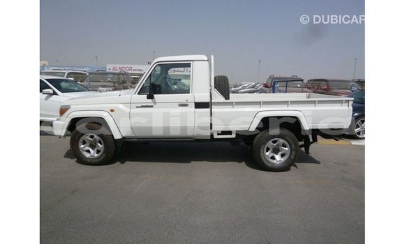 Buy Import Toyota Land Cruiser White Car in Import - Dubai in Bomi County Buy Import Toyota Land Cruiser White Car in Import - Dubai in Bomi County