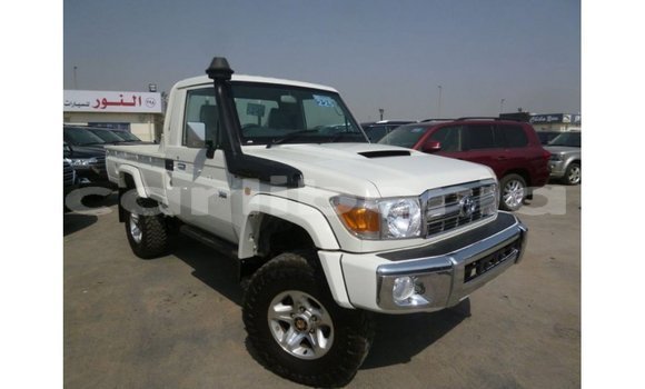 Buy Import Toyota Land Cruiser White Car in Import - Dubai in Bomi County Buy Import Toyota Land Cruiser White Car in Import - Dubai in Bomi County