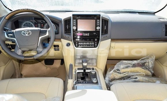 Buy Import Toyota Land Cruiser Black Car in Import - Dubai in Bomi County Buy Import Toyota Land Cruiser Black Car in Import - Dubai in Bomi County