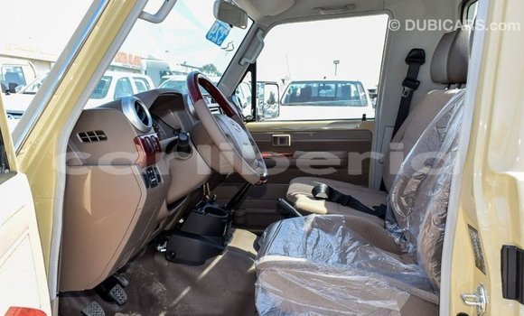 Buy Import Toyota Land Cruiser Beige Car in Import - Dubai in Bomi County Buy Import Toyota Land Cruiser Beige Car in Import - Dubai in Bomi County