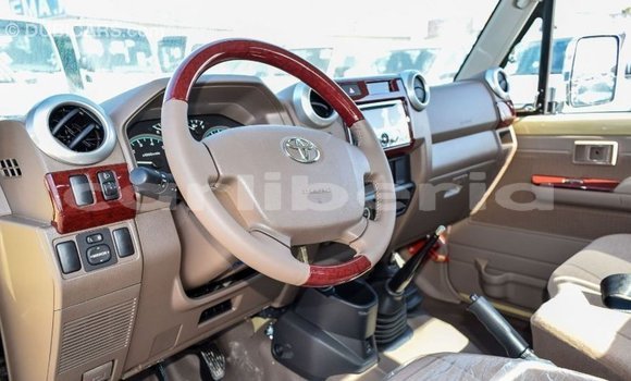 Buy Import Toyota Land Cruiser Beige Car in Import - Dubai in Bomi County Buy Import Toyota Land Cruiser Beige Car in Import - Dubai in Bomi County