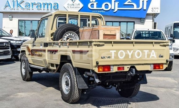 Buy Import Toyota Land Cruiser Beige Car in Import - Dubai in Bomi County Buy Import Toyota Land Cruiser Beige Car in Import - Dubai in Bomi County