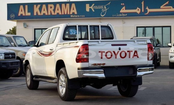 Buy Import Toyota Hilux White Car in Import - Dubai in Bomi County Buy Import Toyota Hilux White Car in Import - Dubai in Bomi County