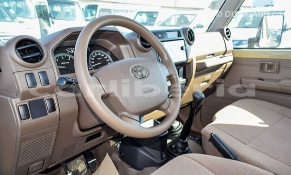 Buy Import Toyota Land Cruiser Beige Car in Import - Dubai in Bomi County Buy Import Toyota Land Cruiser Beige Car in Import - Dubai in Bomi County