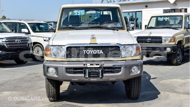 Big with watermark toyota land cruiser bomi county import dubai 2992