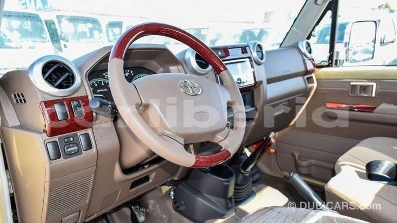 Big with watermark toyota land cruiser bomi county import dubai 2992