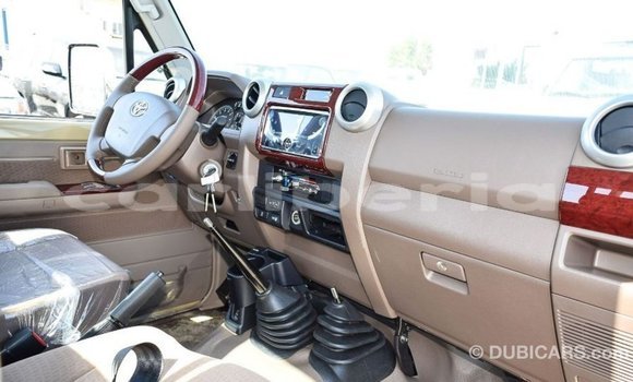 Buy Import Toyota Land Cruiser Beige Car in Import - Dubai in Bomi County Buy Import Toyota Land Cruiser Beige Car in Import - Dubai in Bomi County
