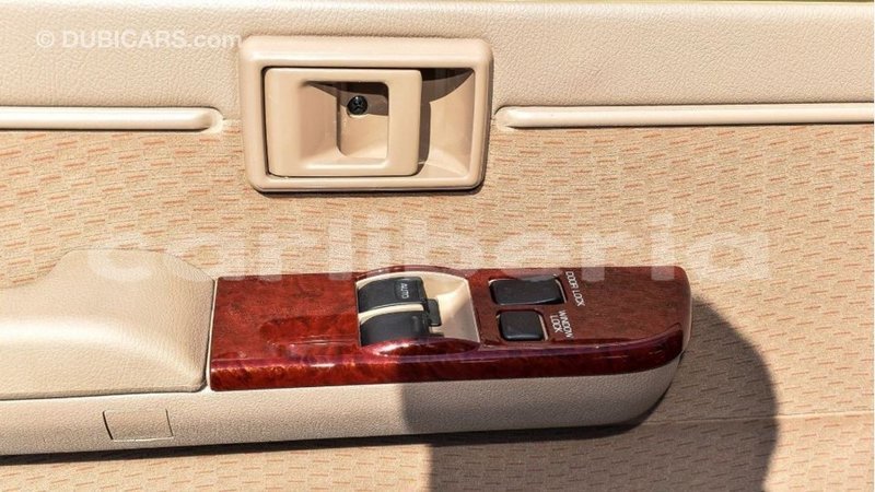 Big with watermark toyota land cruiser bomi county import dubai 2992