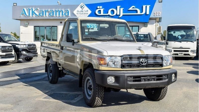 Big with watermark toyota land cruiser bomi county import dubai 2994