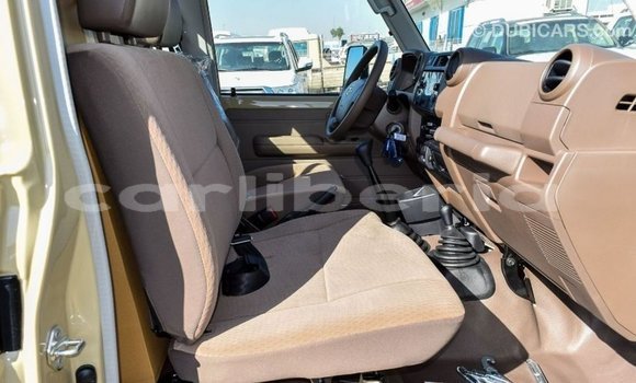 Buy Import Toyota Land Cruiser Beige Car in Import - Dubai in Bomi County Buy Import Toyota Land Cruiser Beige Car in Import - Dubai in Bomi County
