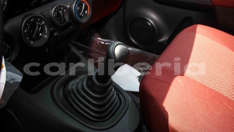 Big with watermark toyota hilux bomi county import dubai 2995