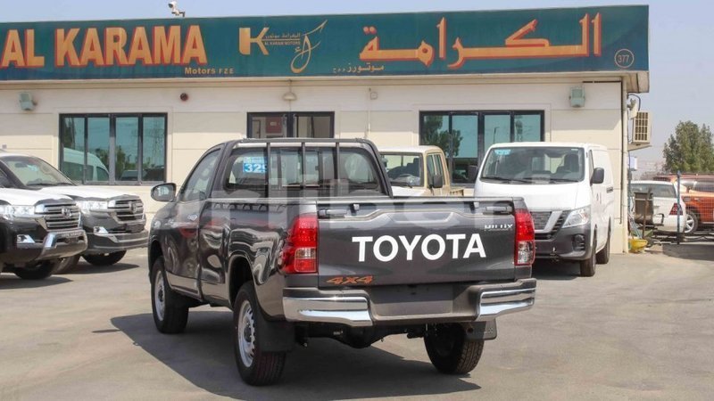 Big with watermark toyota hilux bomi county import dubai 2995