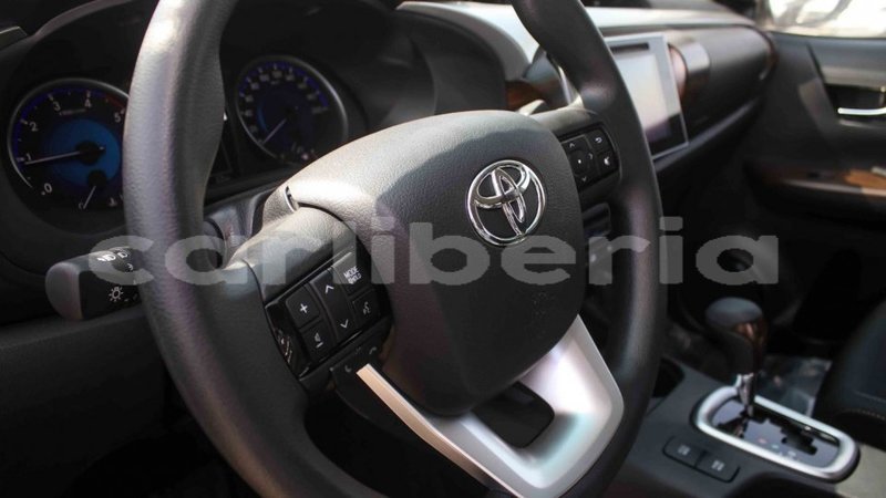 Big with watermark toyota hilux bomi county import dubai 2996