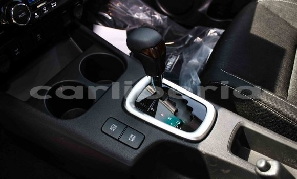 Acheter Import Voiture Toyota Hilux Blanc à Import - Dubai, Comté de Bomi Acheter Import Voiture Toyota Hilux Blanc à Import - Dubai, Comté de Bomi