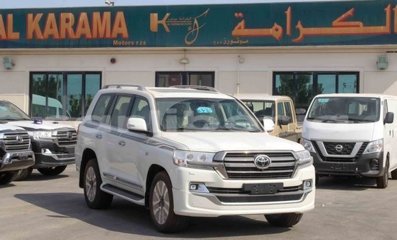 Buy Import Toyota Land Cruiser White Car in Import - Dubai in Bomi County Buy Import Toyota Land Cruiser White Car in Import - Dubai in Bomi County