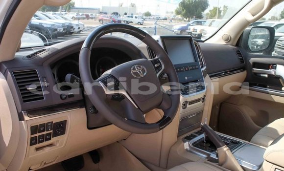 Buy Import Toyota Land Cruiser White Car in Import - Dubai in Bomi County Buy Import Toyota Land Cruiser White Car in Import - Dubai in Bomi County