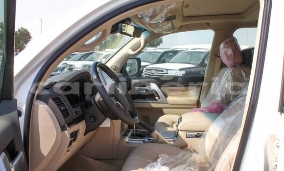 Buy Import Toyota Land Cruiser White Car in Import - Dubai in Bomi County Buy Import Toyota Land Cruiser White Car in Import - Dubai in Bomi County