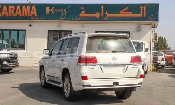 Buy Import Toyota Land Cruiser White Car in Import - Dubai in Bomi County Buy Import Toyota Land Cruiser White Car in Import - Dubai in Bomi County