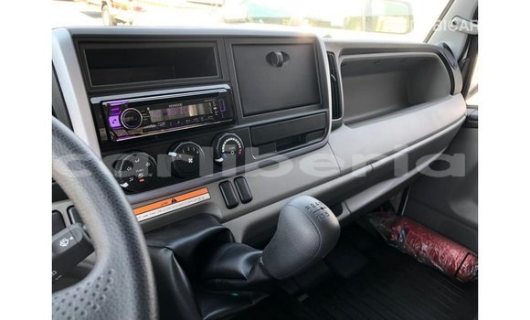 Buy Import Mitsubishi Carisma White Car in Import - Dubai in Bomi County Buy Import Mitsubishi Carisma White Car in Import - Dubai in Bomi County