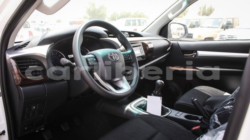 Big with watermark toyota hilux bomi county import dubai 3004