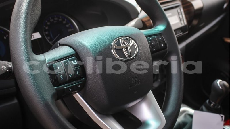 Big with watermark toyota hilux bomi county import dubai 3004