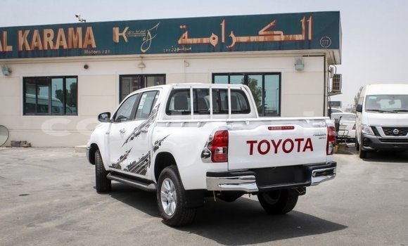 Buy Import Toyota Hilux White Car in Import - Dubai in Bomi County Buy Import Toyota Hilux White Car in Import - Dubai in Bomi County