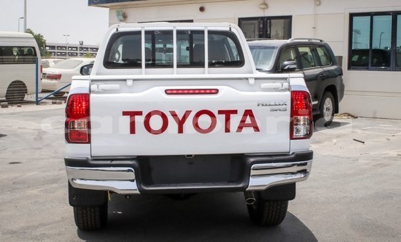 Buy Import Toyota Hilux White Car in Import - Dubai in Bomi County Buy Import Toyota Hilux White Car in Import - Dubai in Bomi County